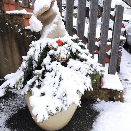 Douillet Avec Vue Sur Les Montagnes * Fouchy