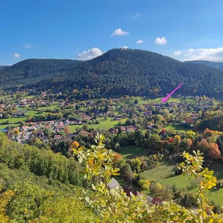 Douillet Avec Vue Sur Les Montagnes * Fouchy